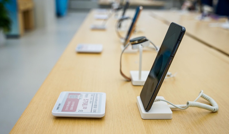 云里物里電子價(jià)簽攜手運(yùn)營(yíng)商門(mén)店，推動(dòng)智顯升級(jí)