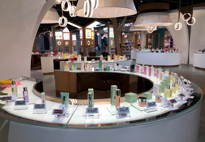 知名跨境免稅商城攜手云里物里，線(xiàn)下體驗(yàn)店智顯升級(jí)新篇章